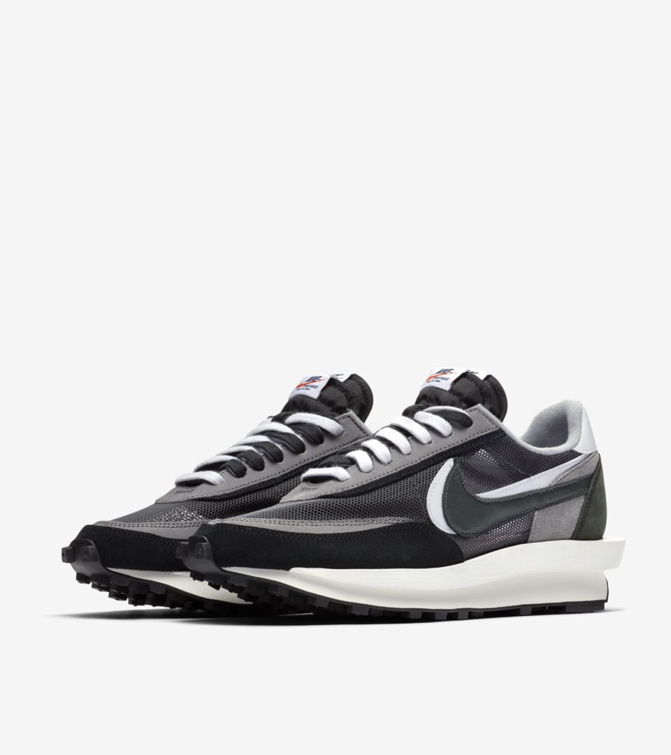 catch up Gutter Admission Nike x sacai LDV Waffle Release Date. Nike SNKRS