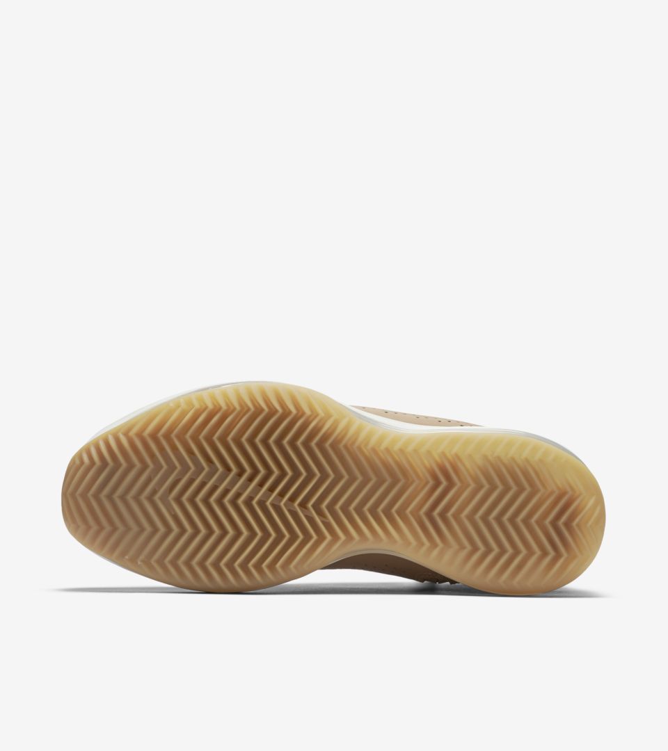 Nike Zoom Modairna 'Vachetta Tan' voor dames. Nike SNKRS NL