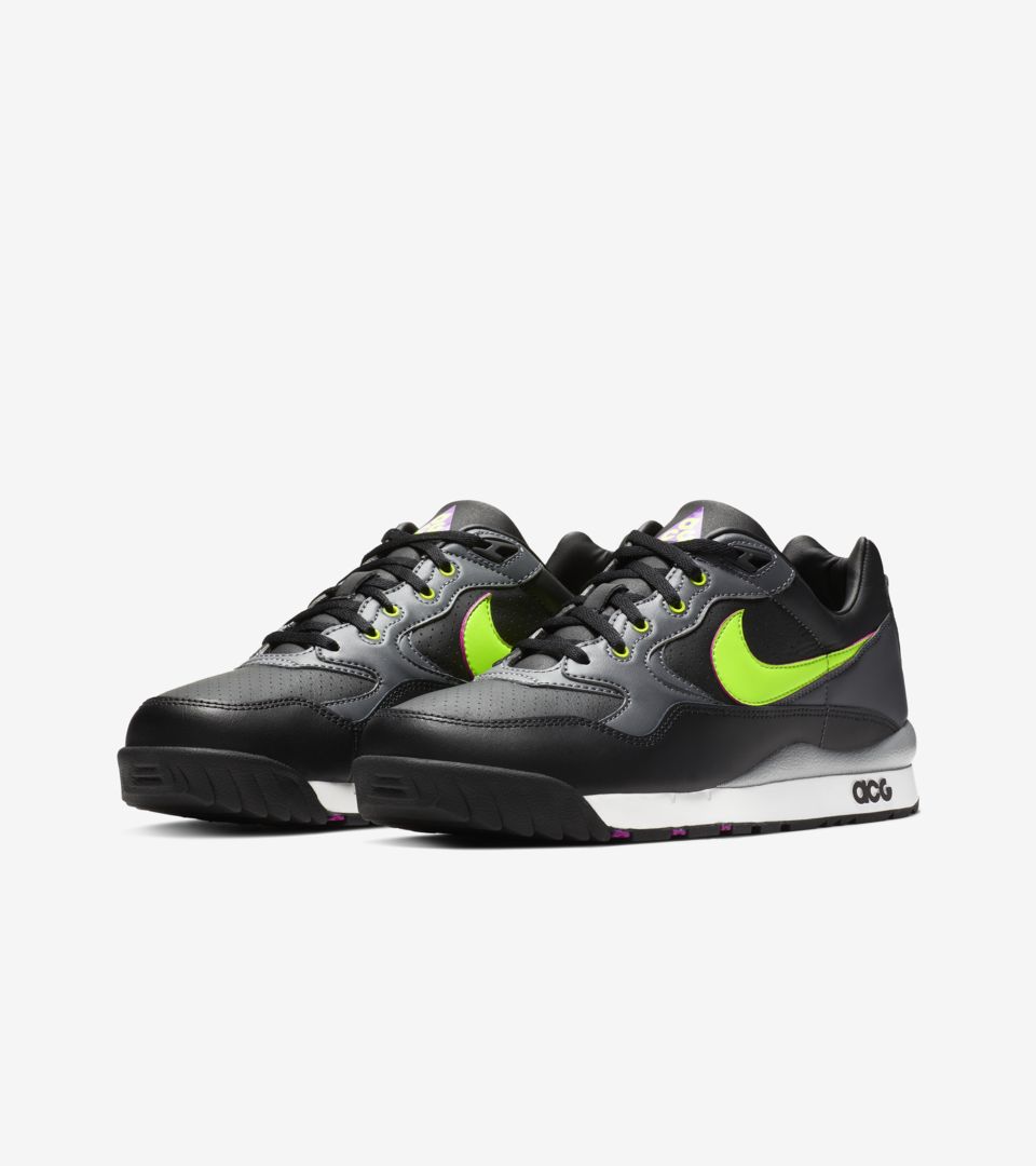 Beschuldiging Syndicaat last ナイキ エア ワイルドウッド ACG 'Electric Green and Black and Hyper Violet' 発売日. Nike  SNKRS JP