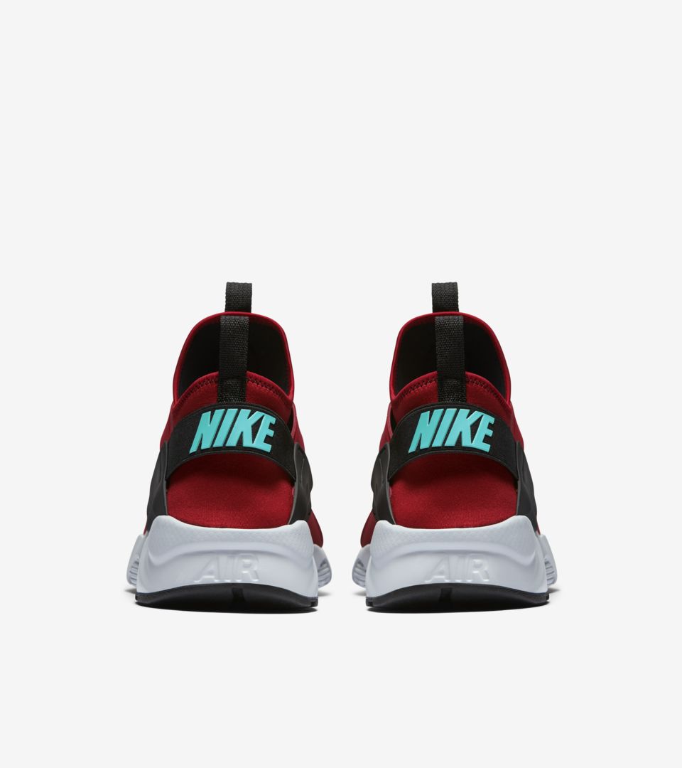 Nike Air Huarache Ultra 'Black \u0026 Red 