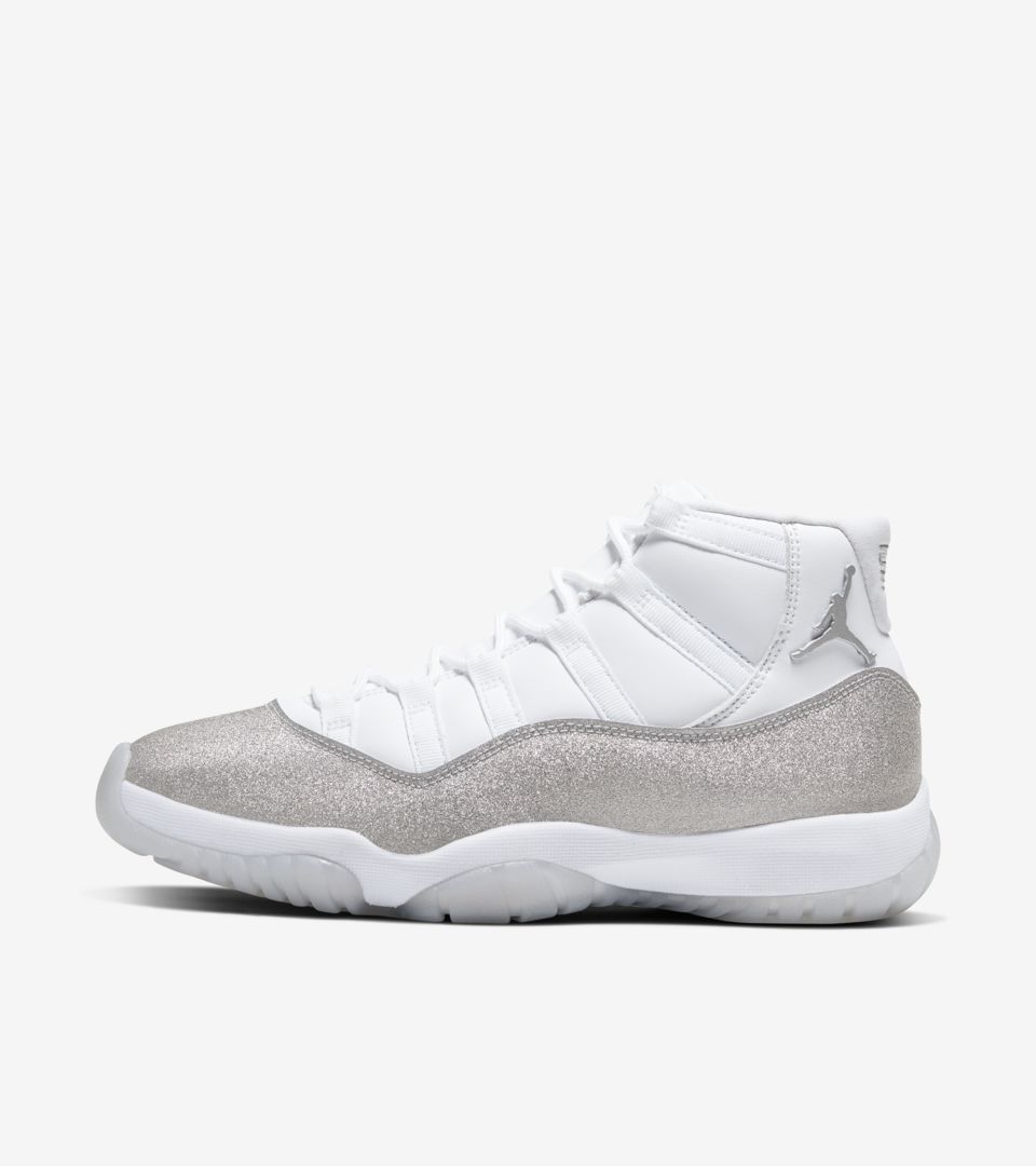 Fecha de lanzamiento de las Air Jordan "Vast Grey/Silver". Nike SNKRS ES