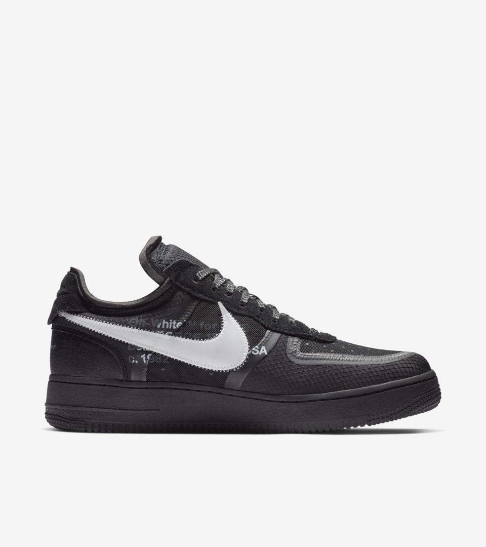 THE 10 : NIKE AIR FORCE 1 LOW BLACK 26cm