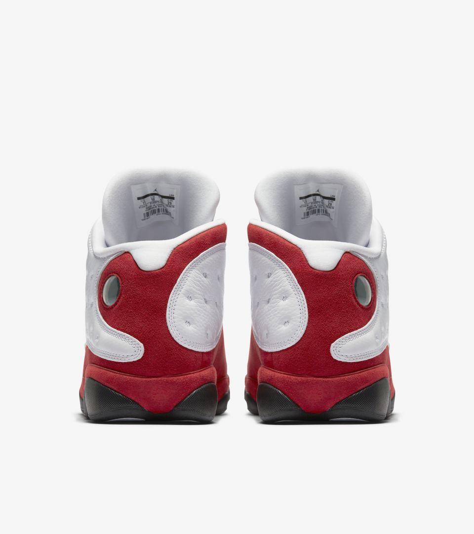 Air Jordan 13 Retro OG "White &amp; Red". Nike ES