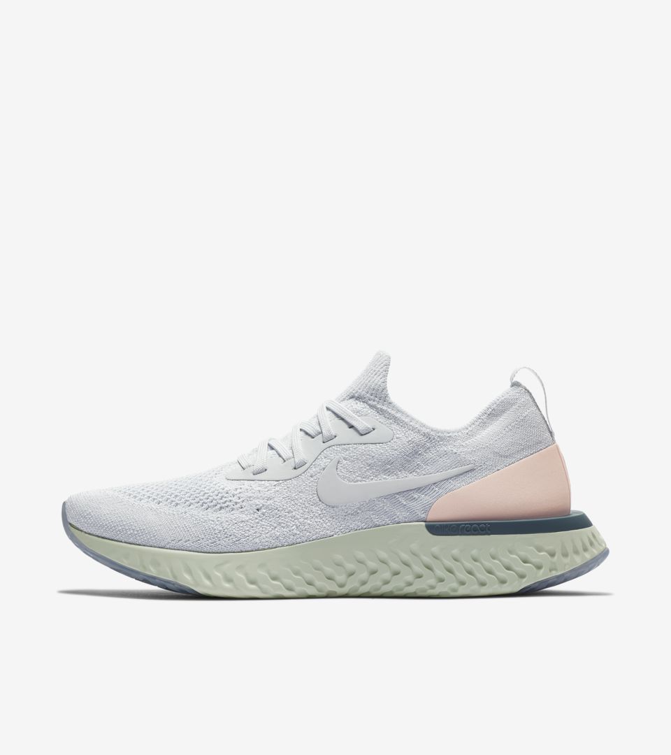 women's nike epic react flyknit pure platinum