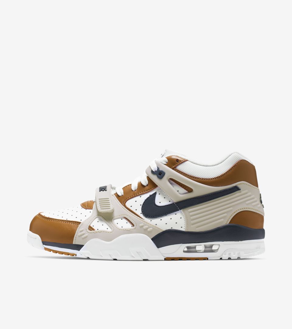 nike air latest trainers