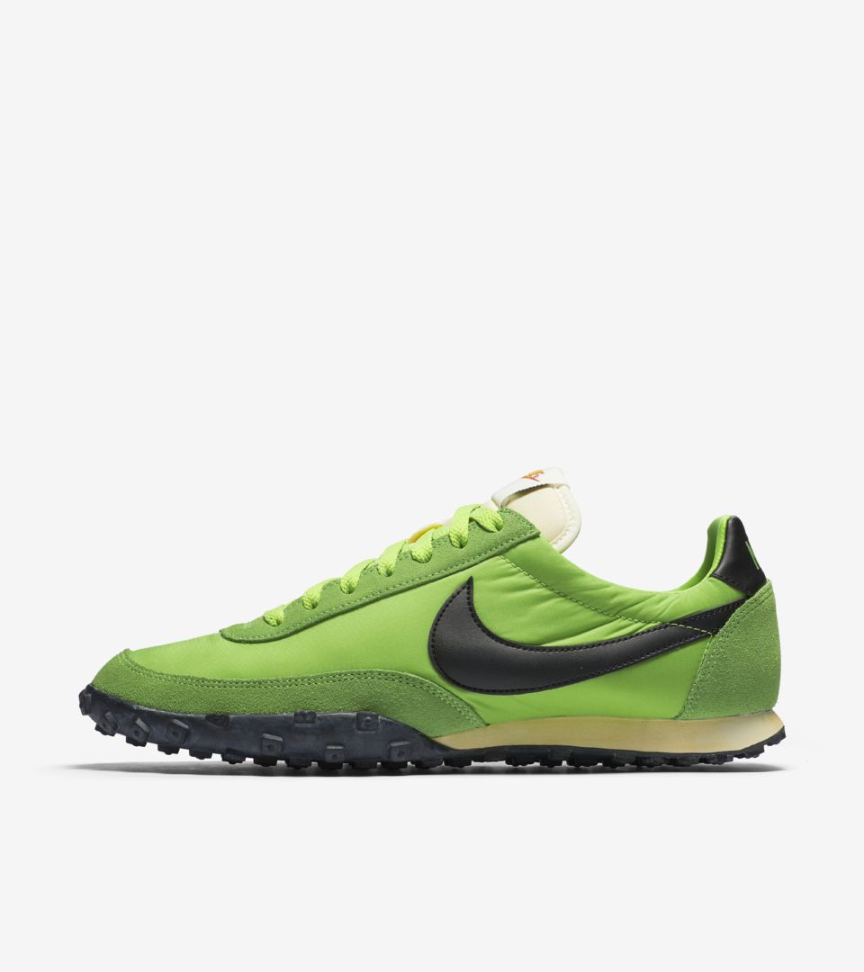 nike waffle racer green