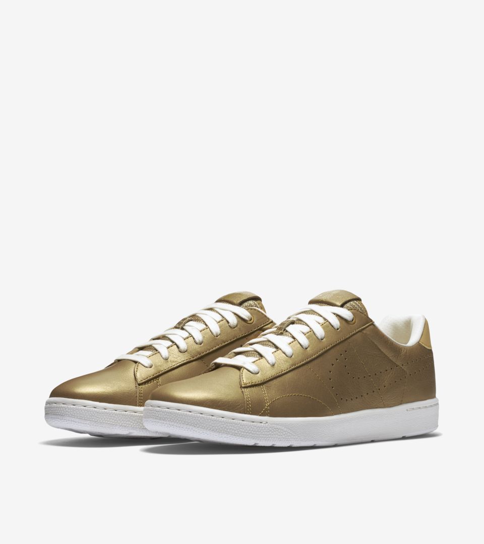 nike court gold