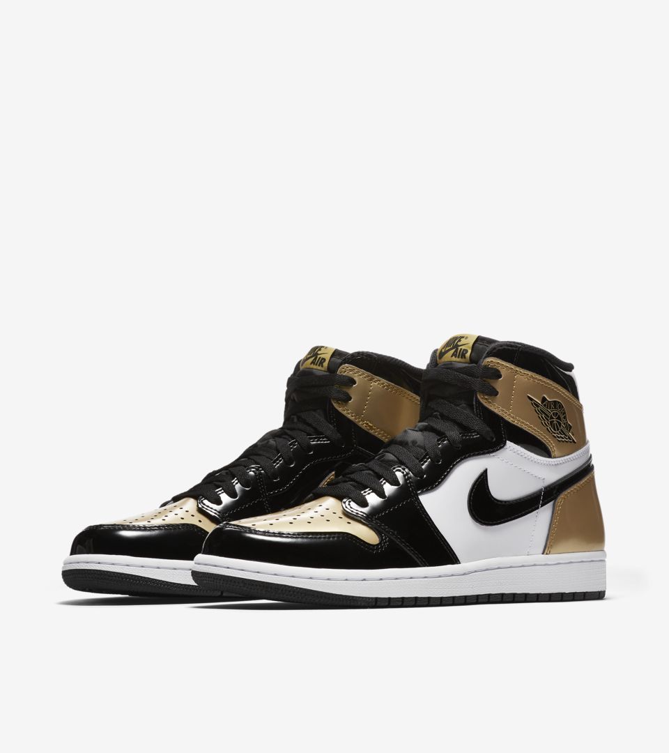 Air jordan 1 black gold clearance white