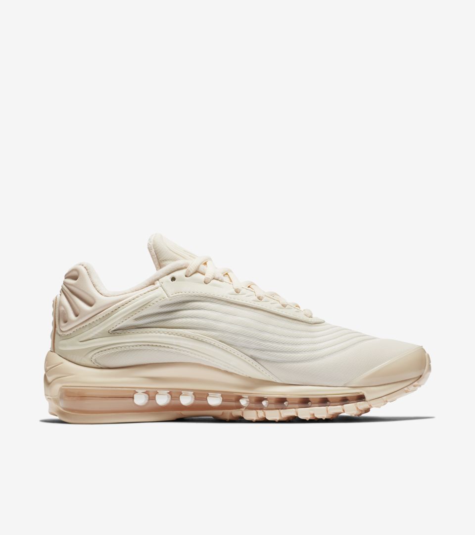 Women's Nike Air Max Deluxe 'Guava Ice 