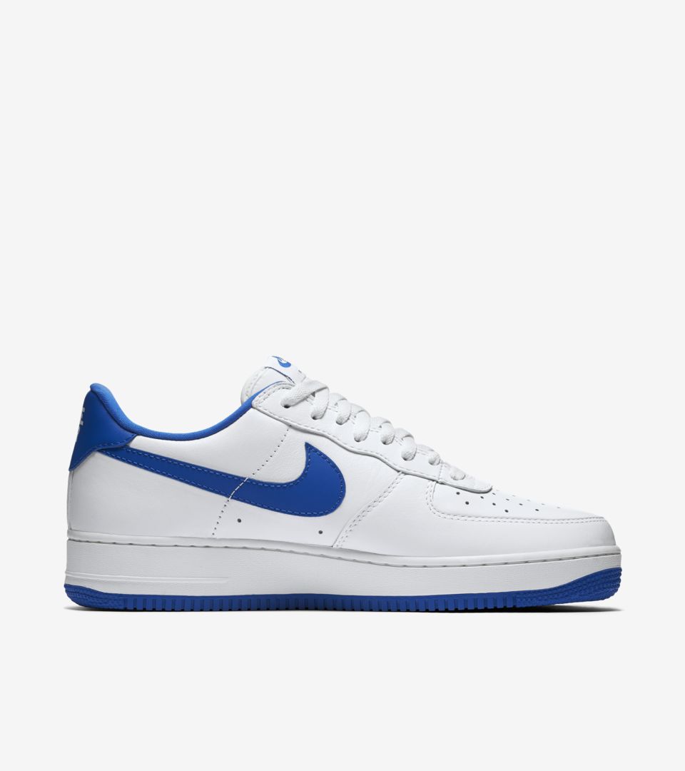 blue and white nike air force 1