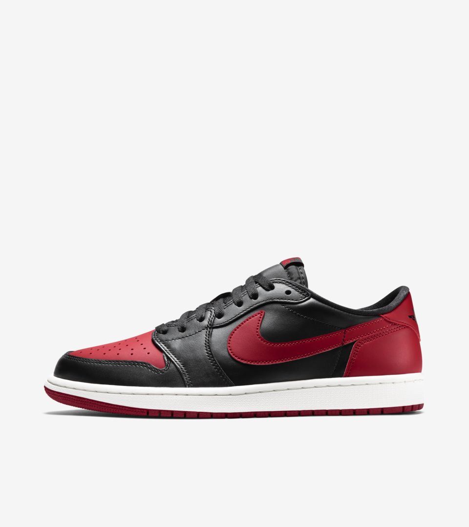 black and red jordans nike