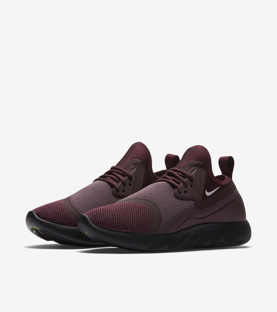women's nike lunarcharge essential