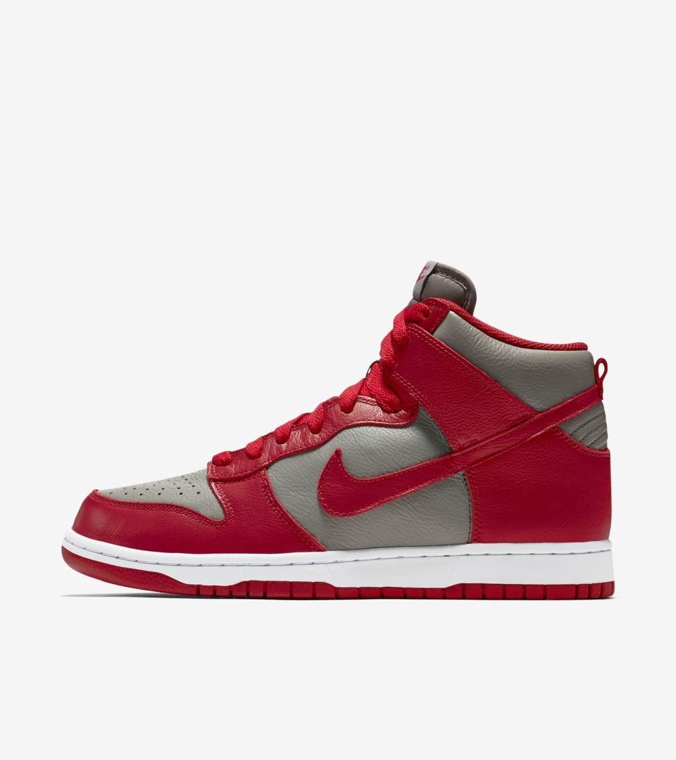 nike dunk college colors