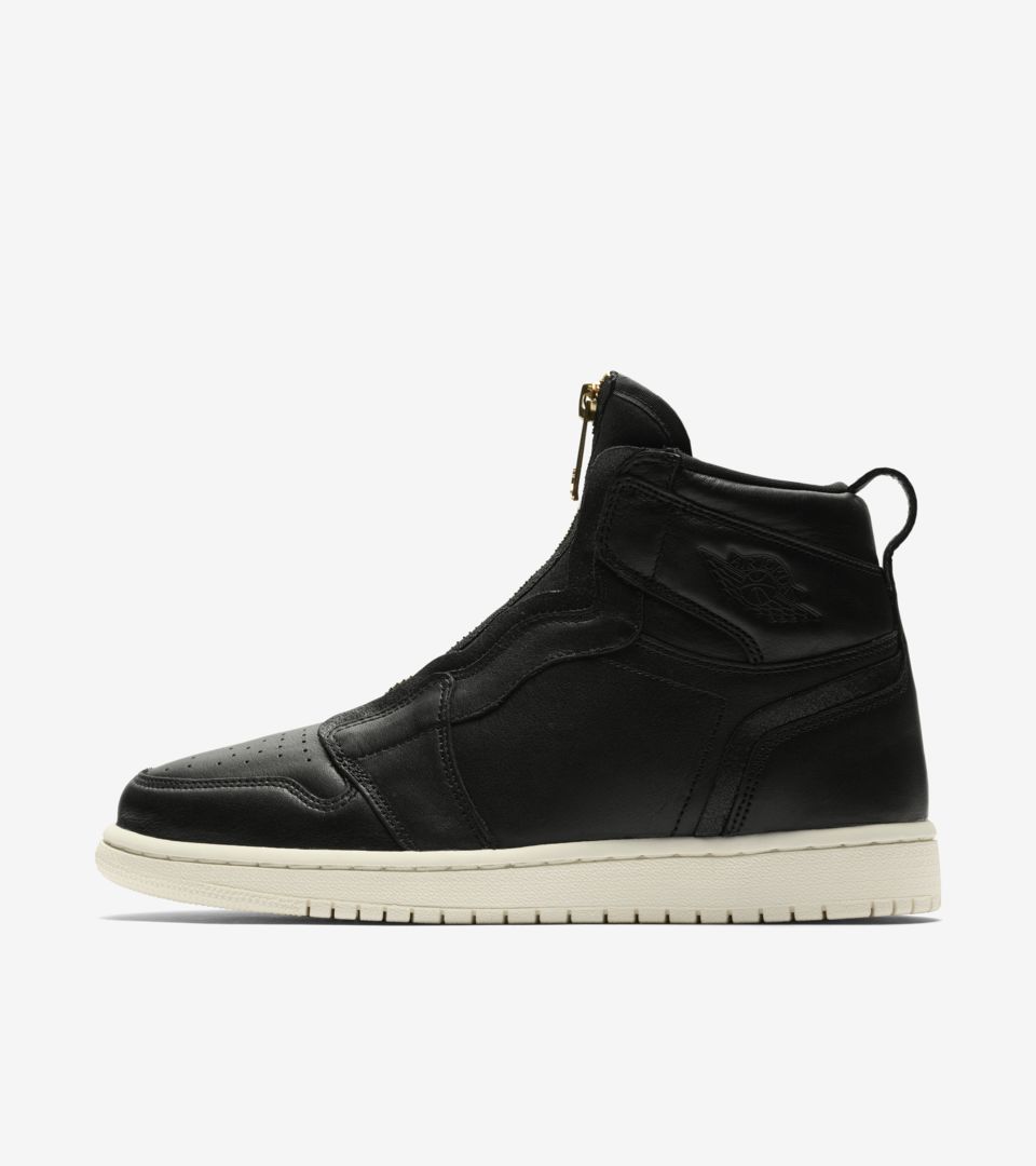 nike air jordan 1 high zip women's