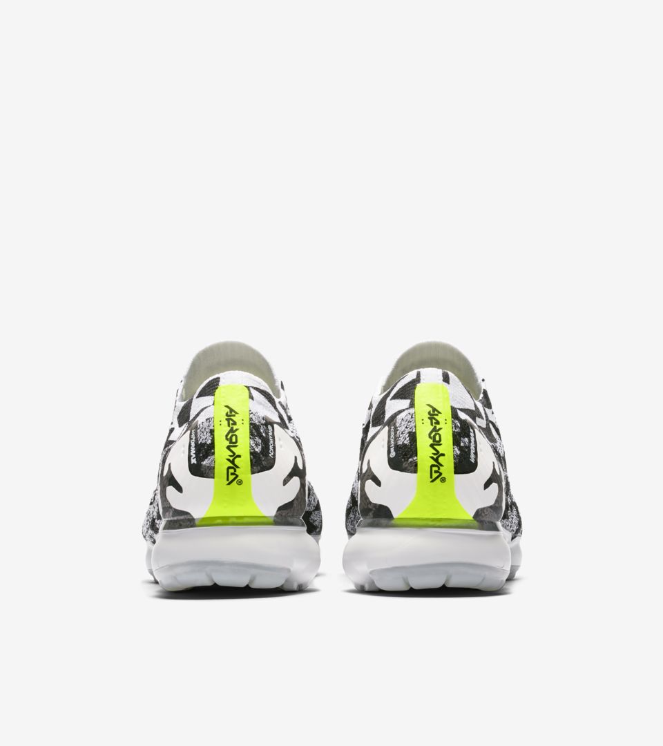 Nike Air Vapormax Moc 2 Acronym 'Light Bone u0026 Black u0026 Volt' Release Date.  Nike SNKRS