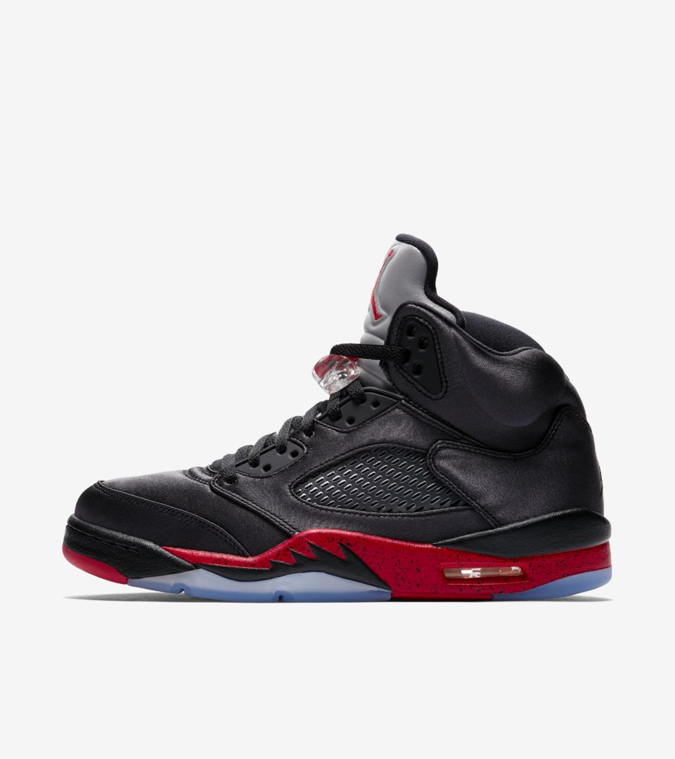 Air Jordan 5 'Black \u0026 University Red 