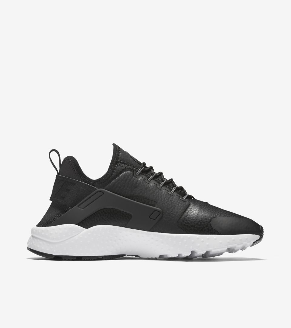 nike black huarache womens