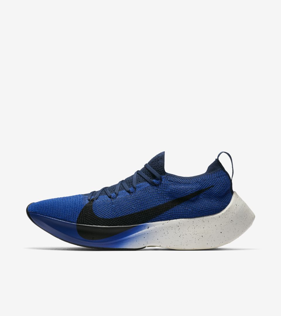 NIKE公式】ナイキ リアクト ヴェイパー ストリート フライニット 'College Navy u0026 Deep Royal' (AQ1763-400  / Vaporstreet). Nike SNKRS JP