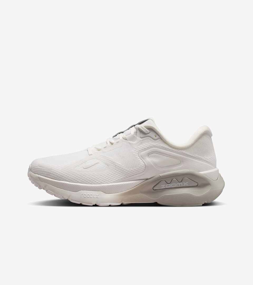 Structure Plus “Summit White”