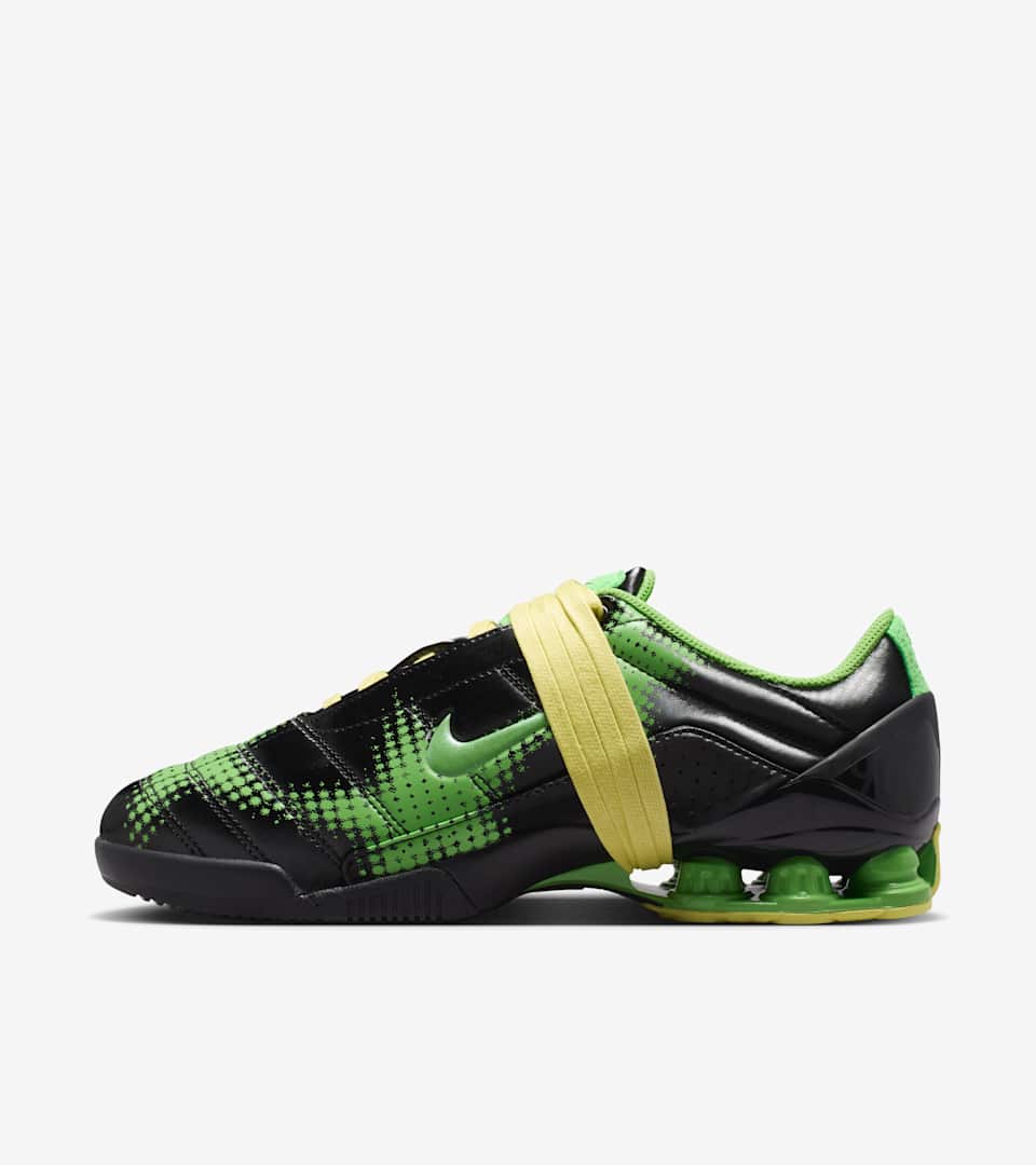 Women's Total 90 Shox Magia “Black and Yellow Diamond”