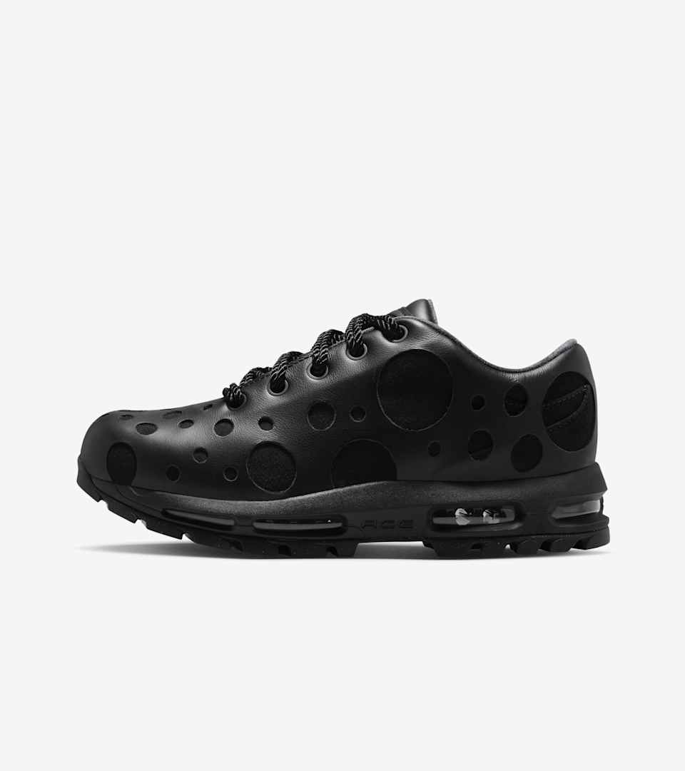 Air Max Goadome Low “Black”