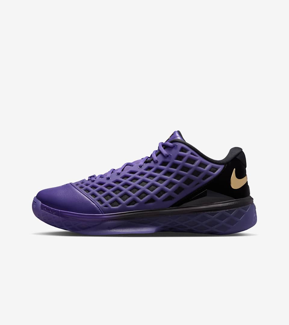 Kobe 3 Low Protro x FC Barcelona “Black and Electric Purple”