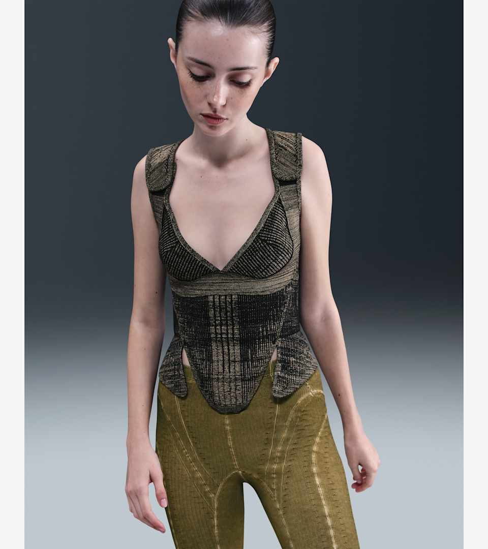 KNWLS Nike Ghost Top (Damen) Image