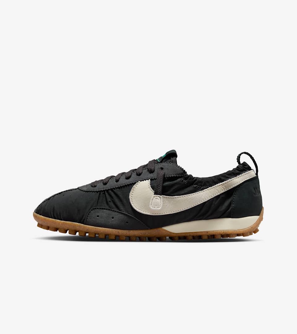 Moon Shoe x Jacquemus “Off Noir and Gum Light Brown”