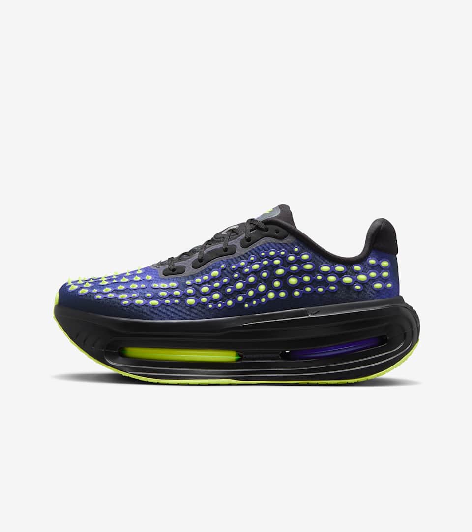 Vomero Premium “Black and Rush Violet”
