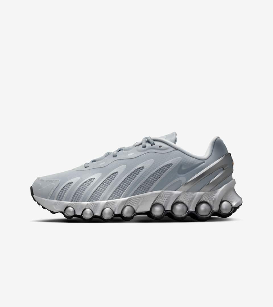 Air Max Dn8 “Metallic Silver and Black”