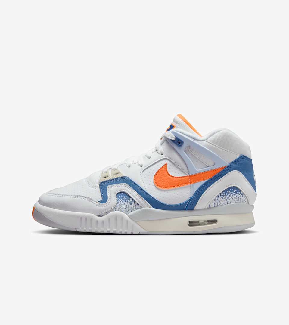 Air Tech Challenge 2 “Tart and Stone Blue”