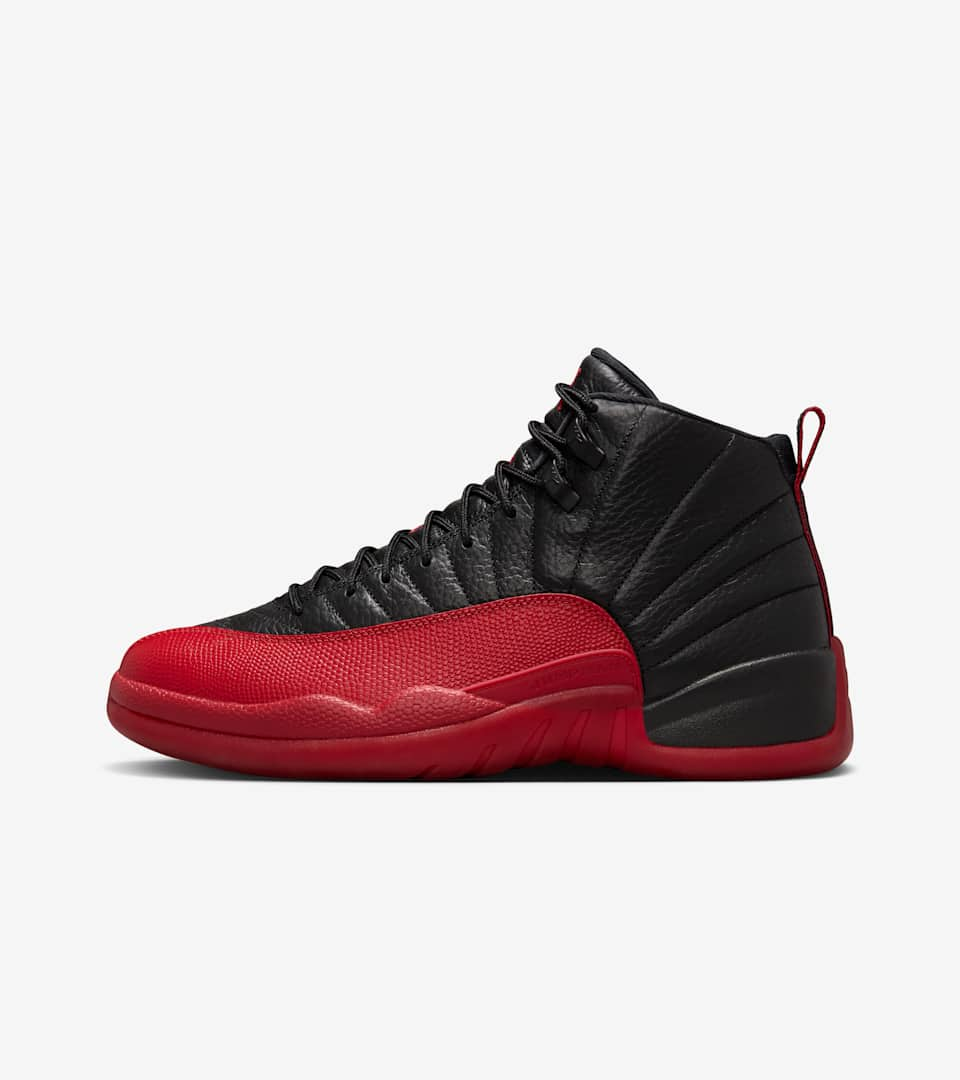 Air Jordan 12 Retro "Black and Varsity Red" Schuh (Herren) Image