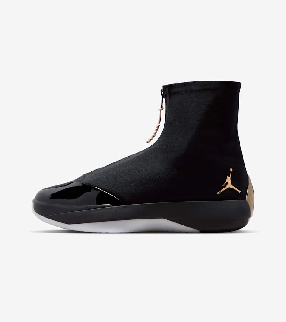 Air Jordan 4028 “Black and Metallic Gold”