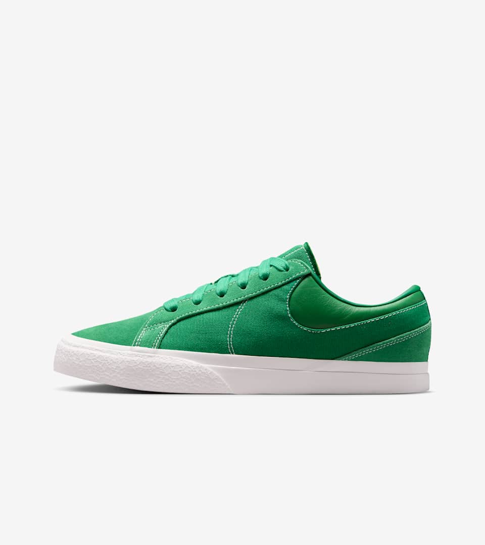 Blazy “Pine Green and Sail”