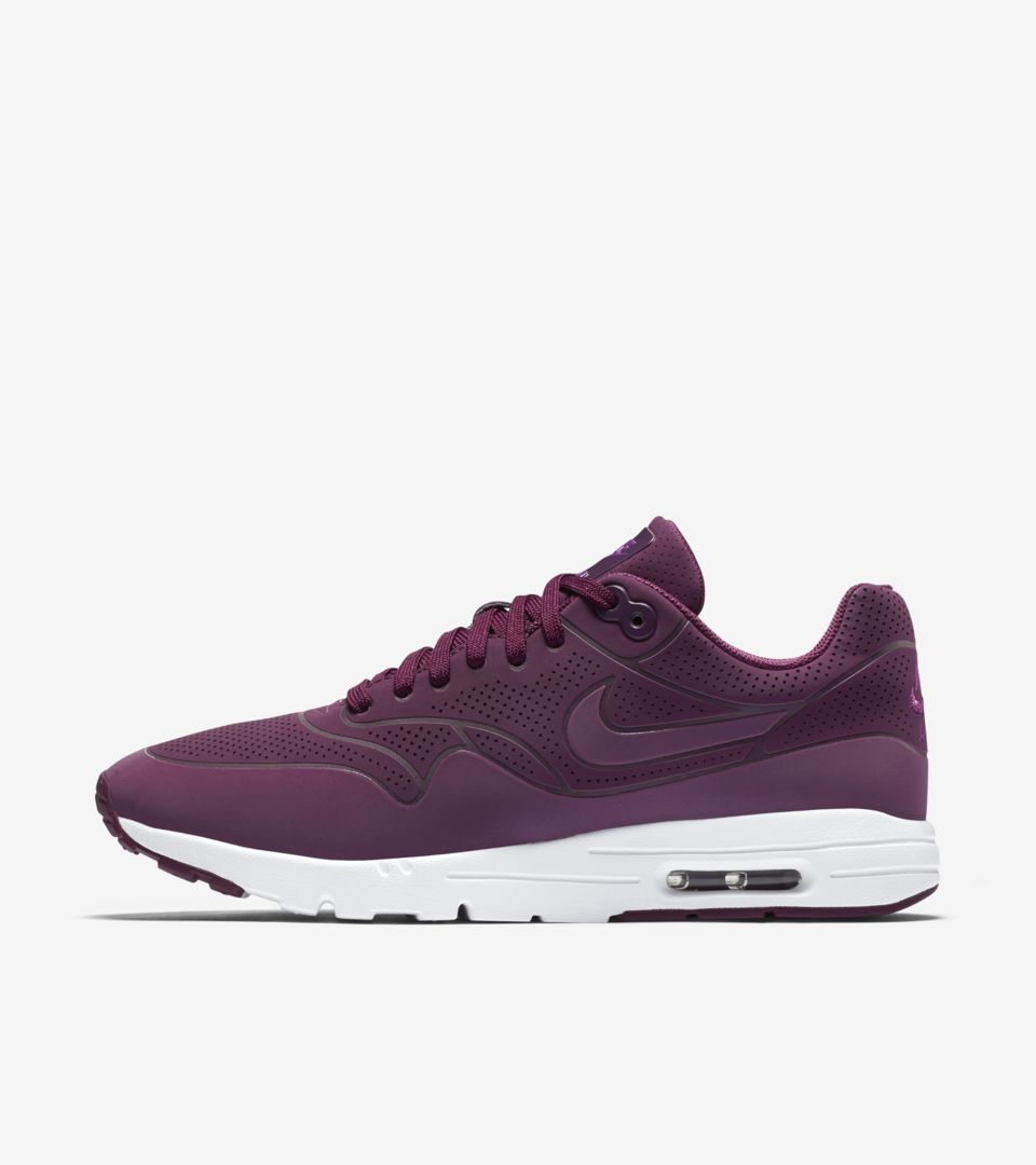 WMNS AIR MAX 1 ULTRA MOIRE