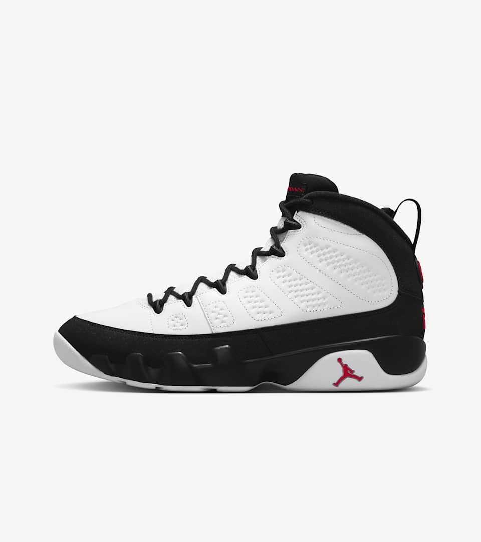 Air Jordan 9 Retro OG “White and Black”