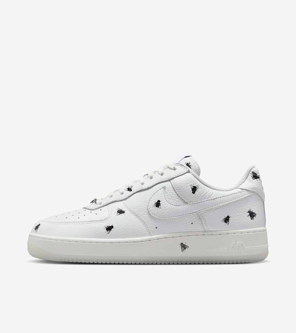 Air Force 1 “Summit White and Black”