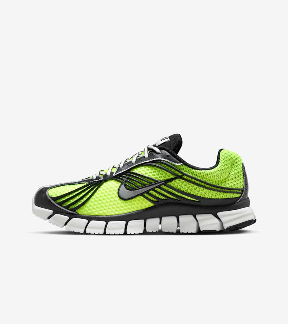 Zoom Skylon 11 “Volt and Black”