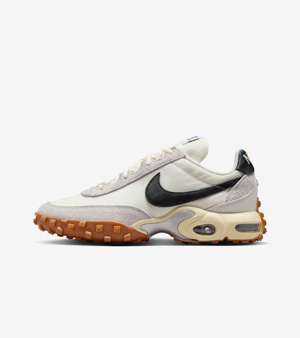 Air Max Waffle “Sail and Neutral Grey”