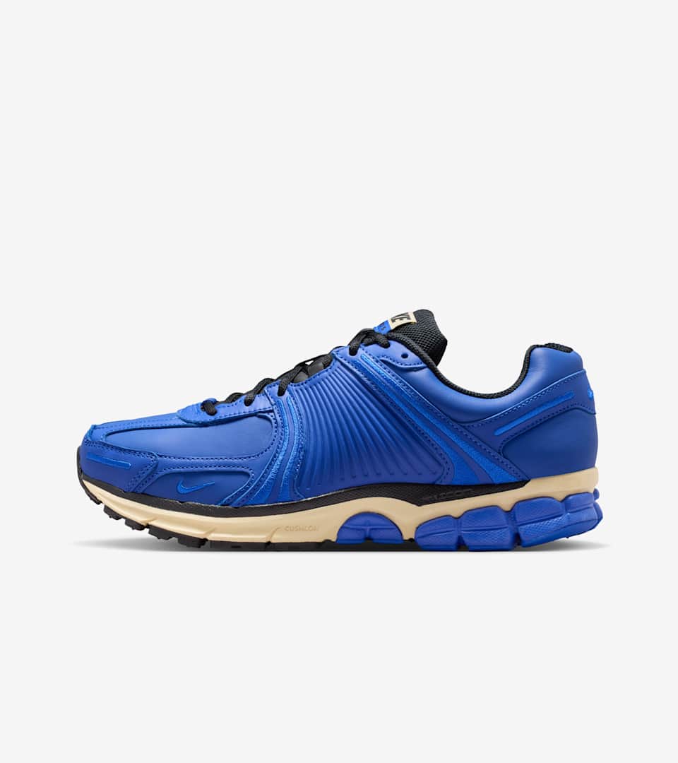 Zoom Vomero 5 “Hyper Royal”