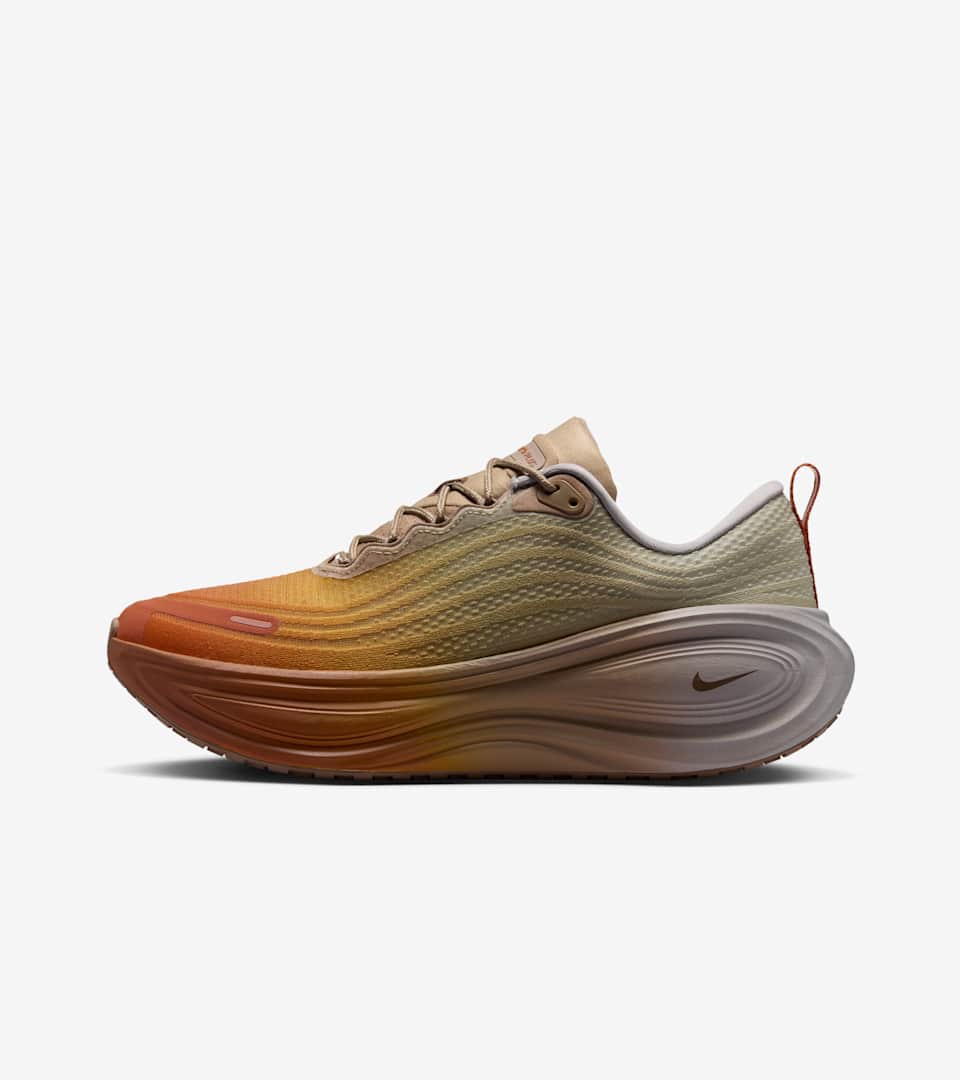 Vomero Plus “Desert Camo and Ceramic”