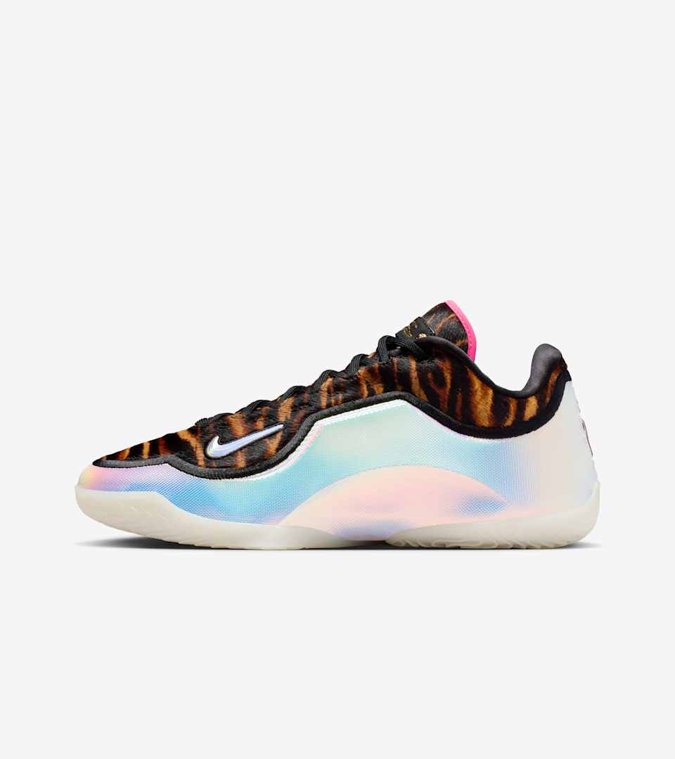 LeBron XXIII 'Heat Wave' “White and Black”