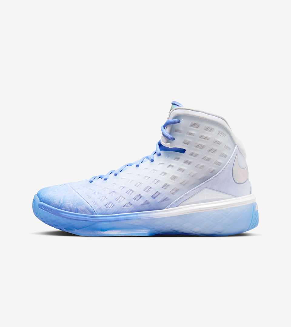 Kobe III Basketballschuh (ältere Kinder) Image