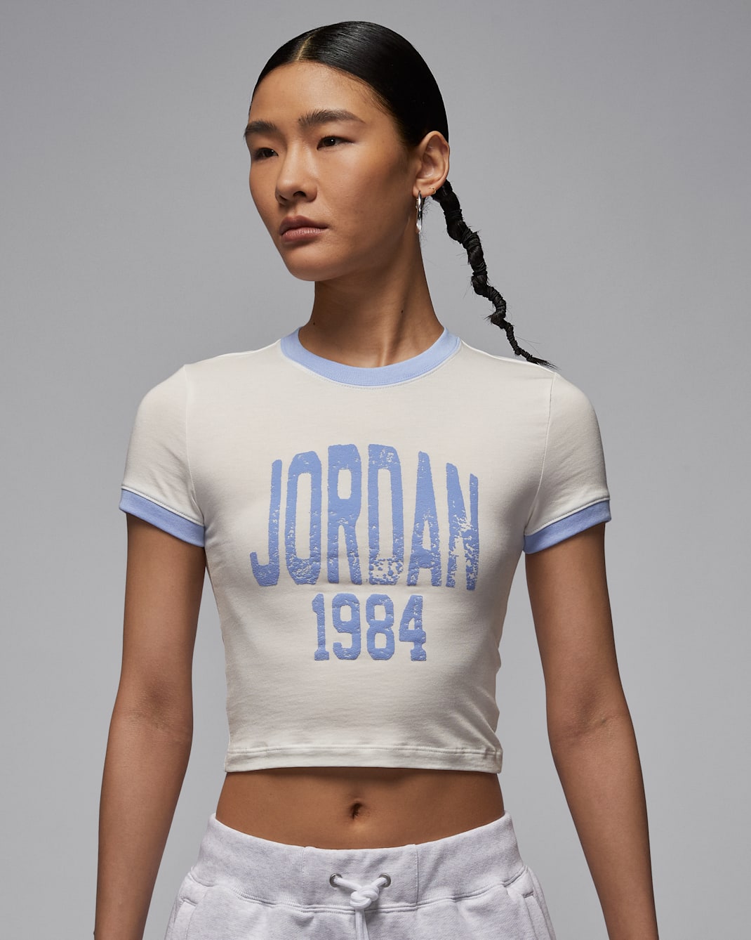 ジョーダン ウィメンズ クロップド グラフィック Tシャツ - セイル