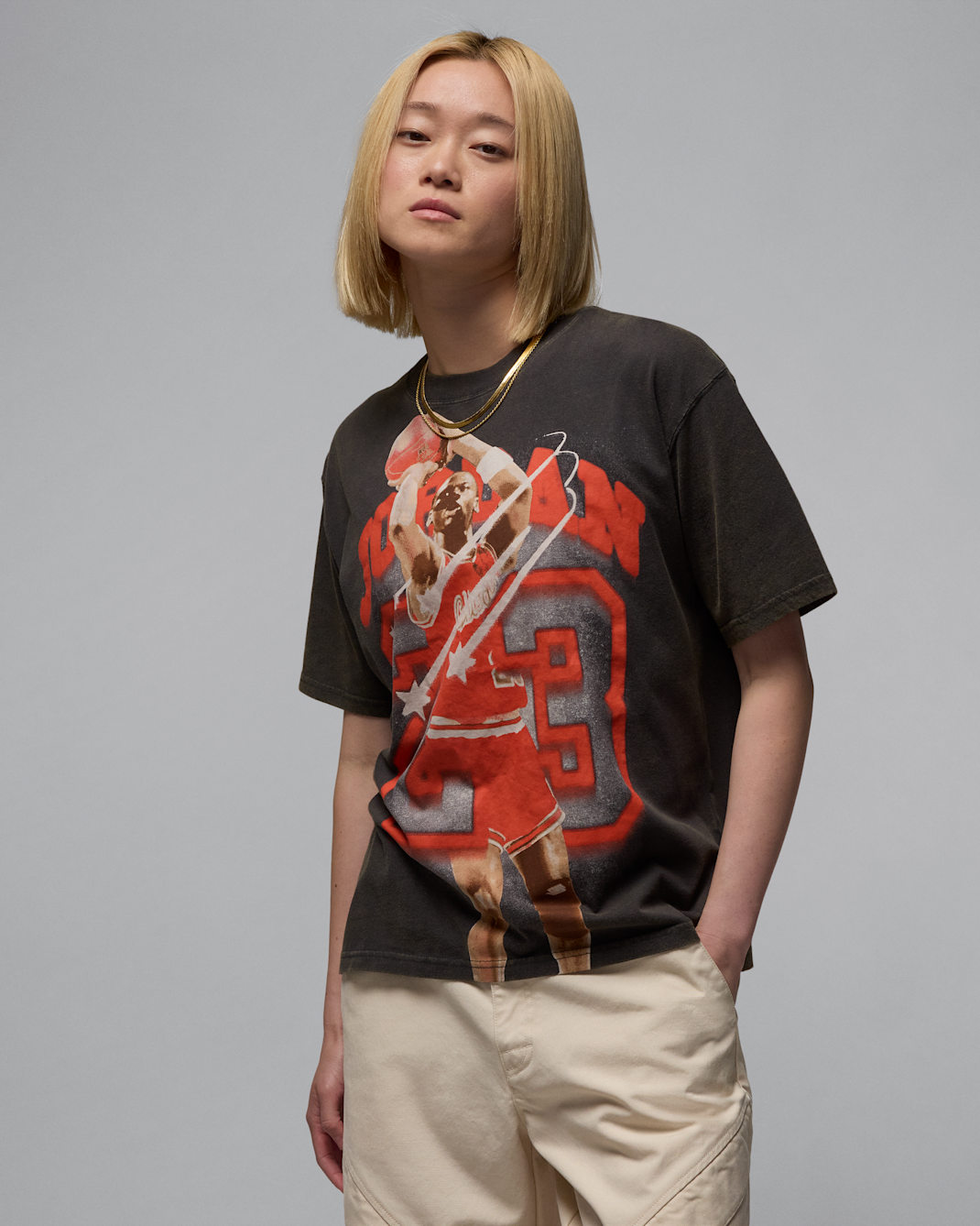 Jordan Women's Graphic T-Shirt - Off-Noir