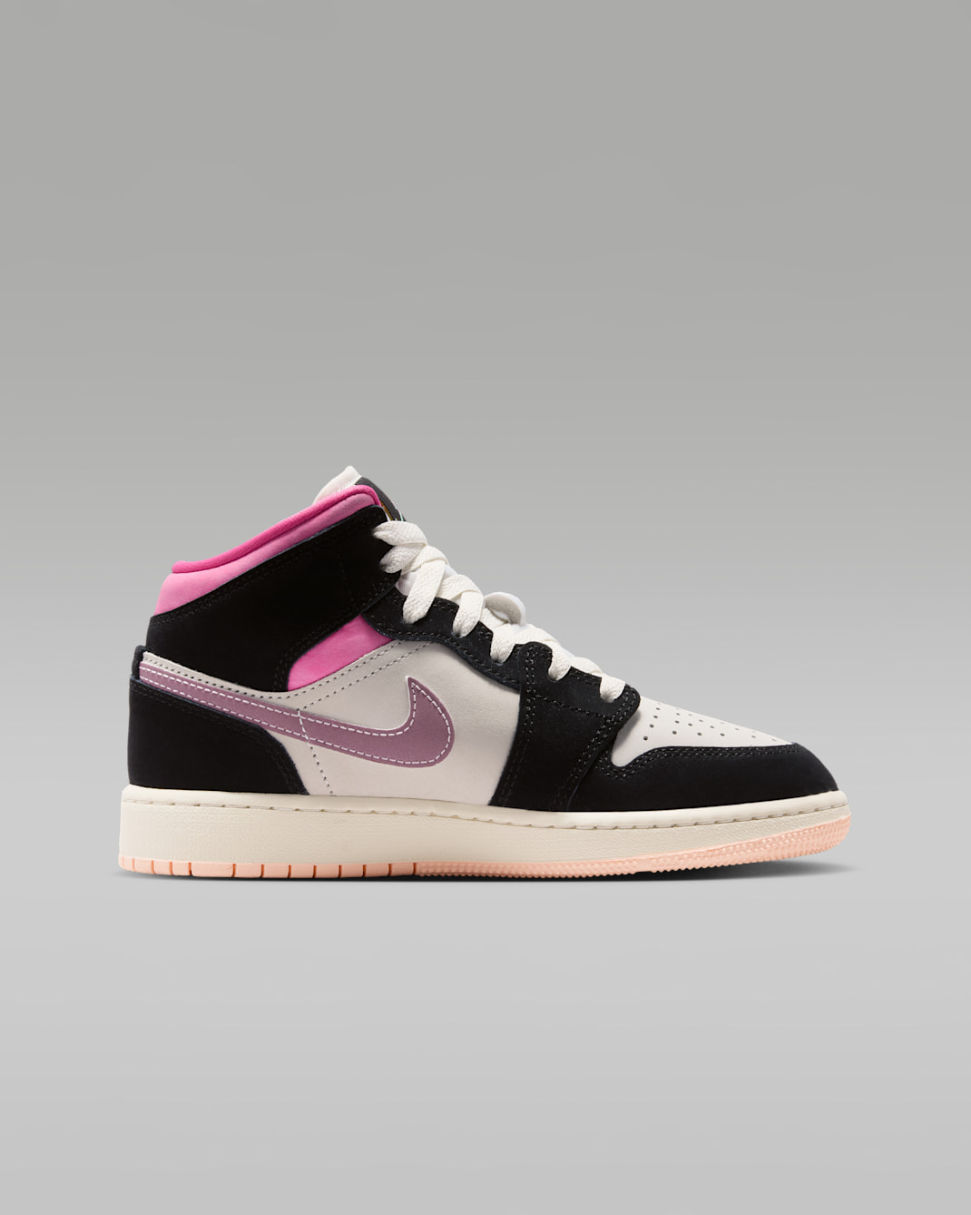 Air Jordan 1 Mid SE Big Kids' Shoes