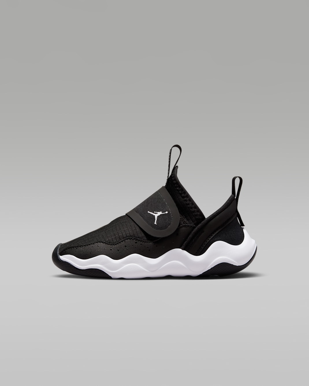 รองเท้าเด็กเล็ก Jordan 23/7 - ดำ/ขาว