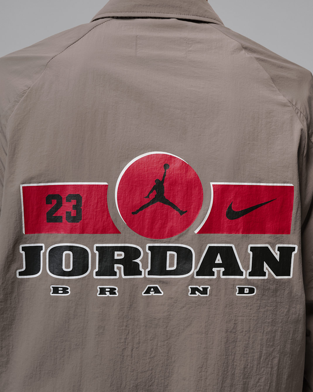 Jordan Brooklyn Men's Lightweight Shell Jacket