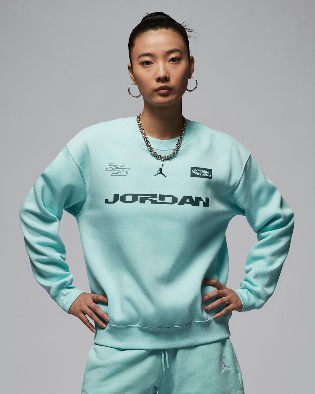 เสื้อวอร์มคอกลมผู้หญิง Jordan Brooklyn Fleece - Light Dew/Oxidized Green