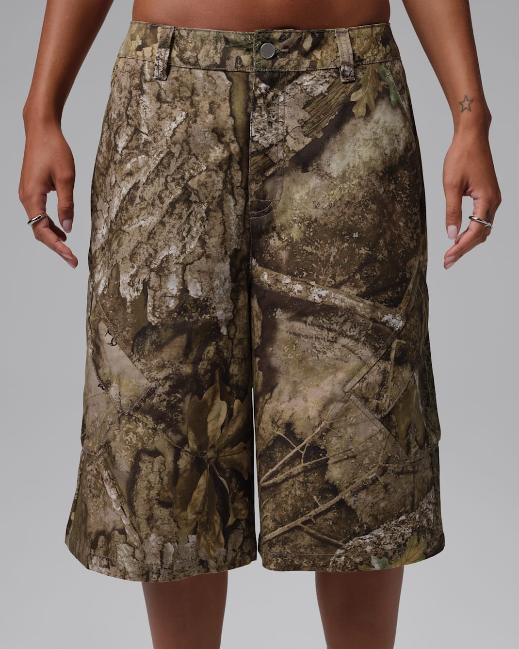 Jordan Flight Chicago Women's Realtree Big Shorts